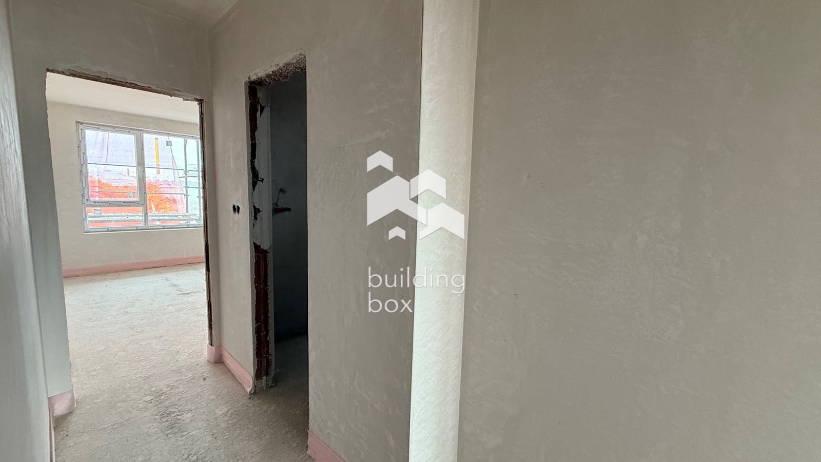 Двустаен апартамент в кв. Остромила - 0