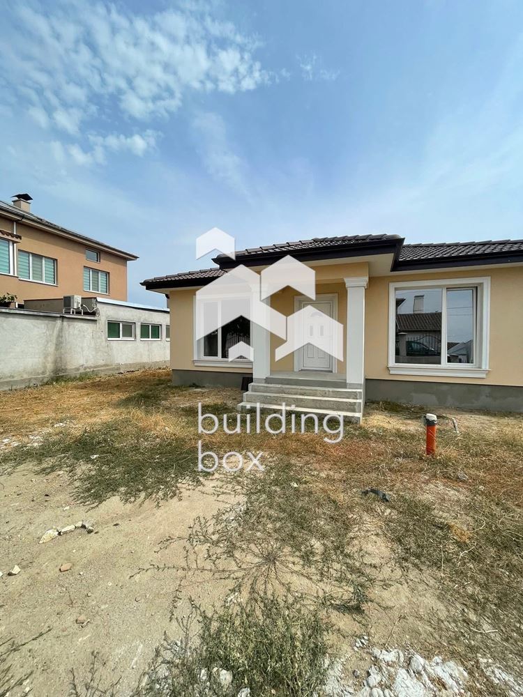 Новопостроена къща в село Рогош - 0