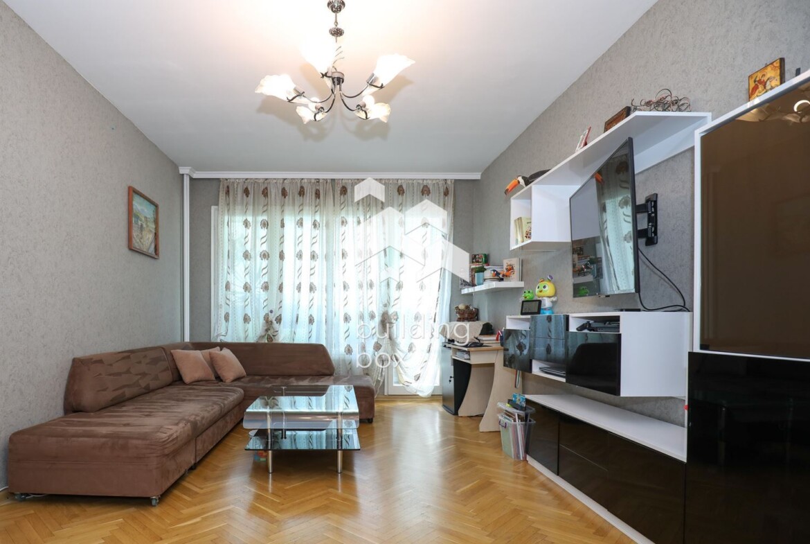 Двустаен апартамент в Младост 4 - 0