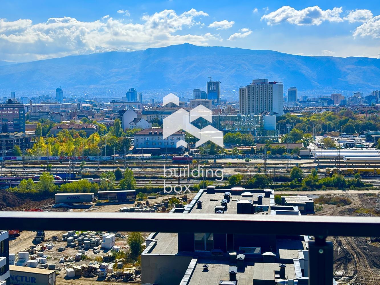 Двустаен апартамент в комплекс "Capitol Residence" - 0