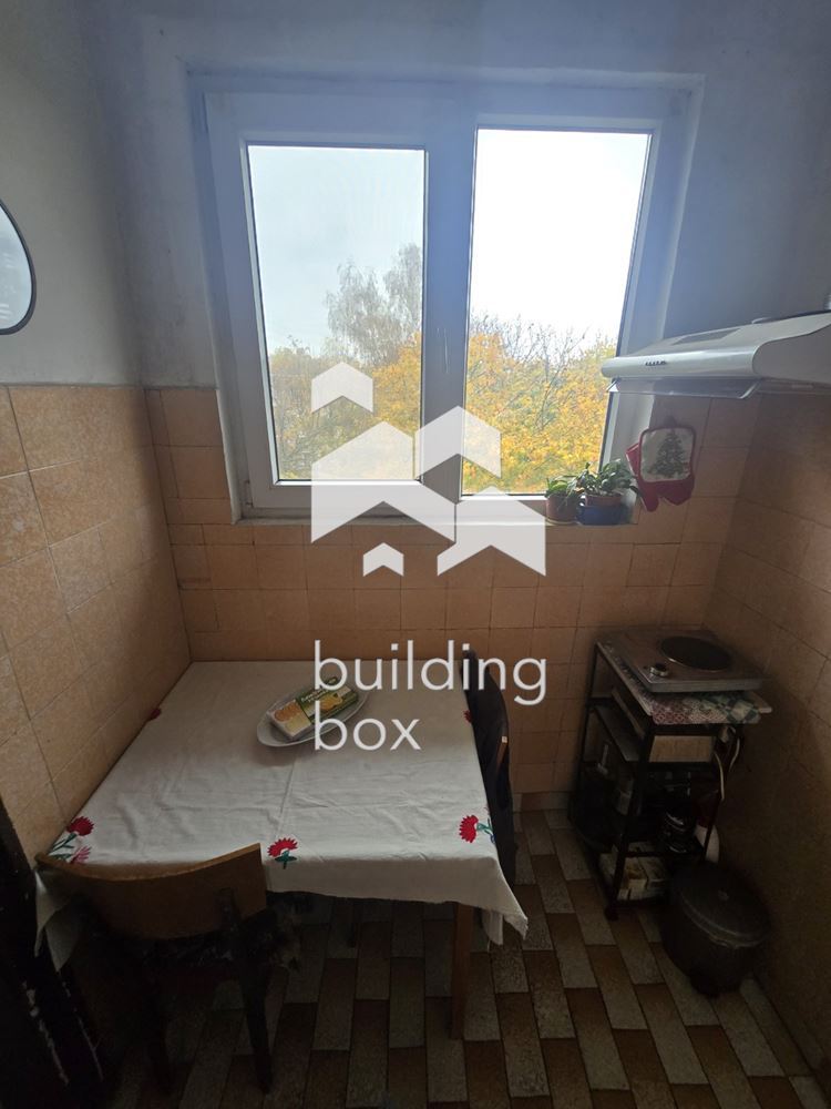 Двустаен апартамент - кв. Западен парк - 0