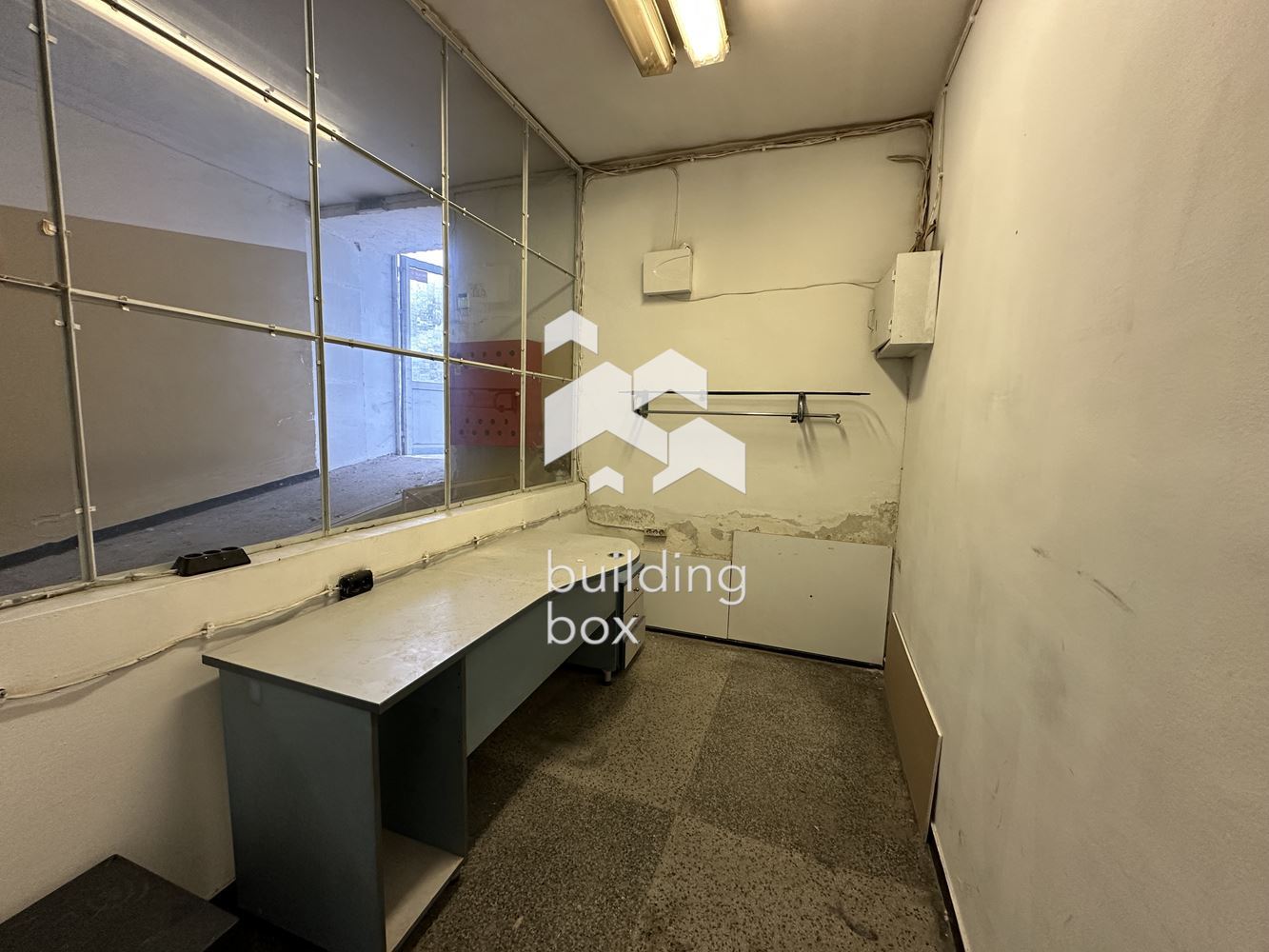 Огромен склад - кв. Гагарин - 0