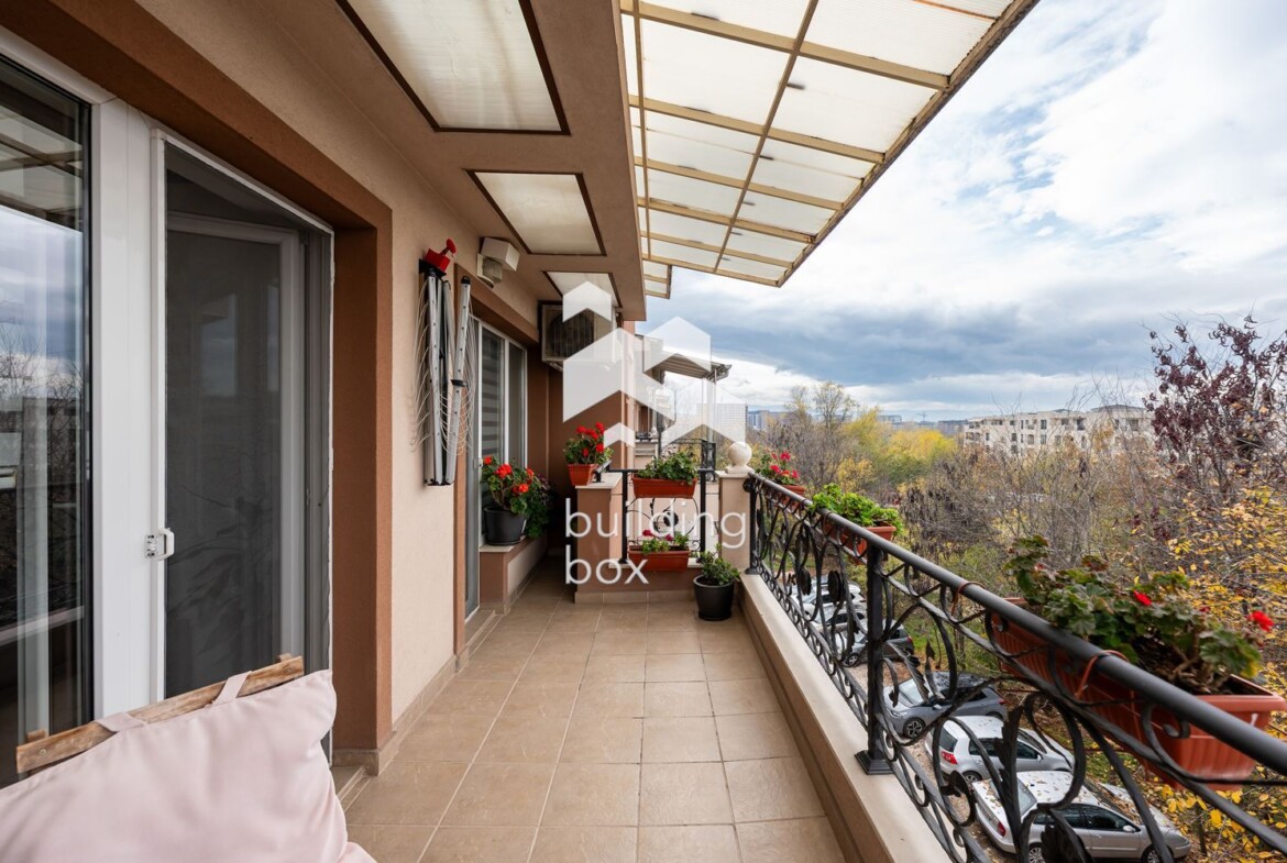 Тристаен обзаведен апартамент на ул. "Рая" - 0