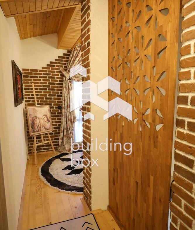 Къща - София, област, с.Искрец - 0