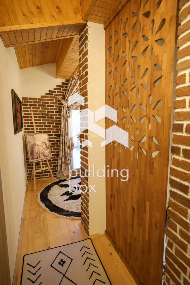 Къща - София, област, с.Искрец - 0