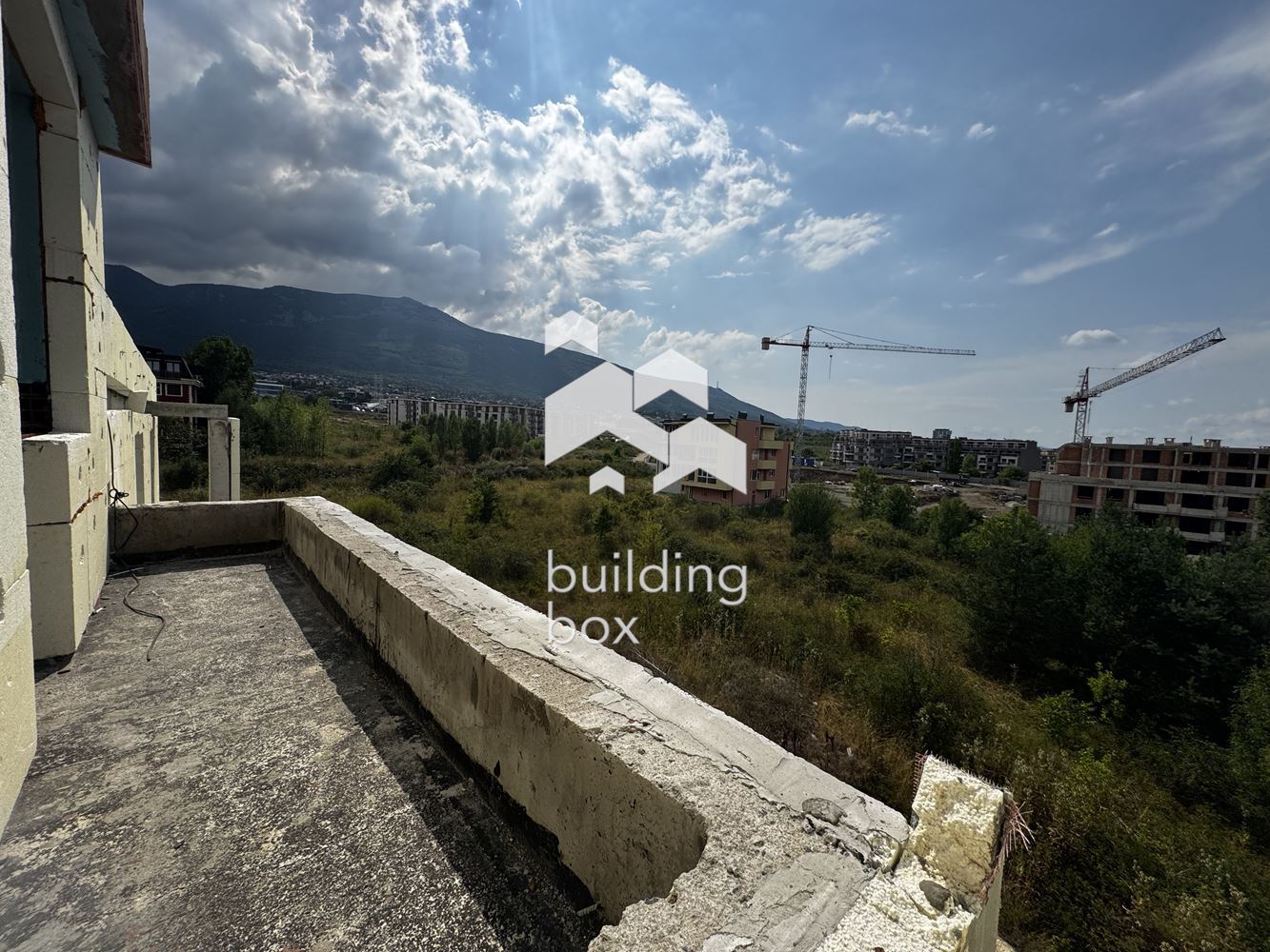 Двустаен апартамент - кв. Витоша - 0