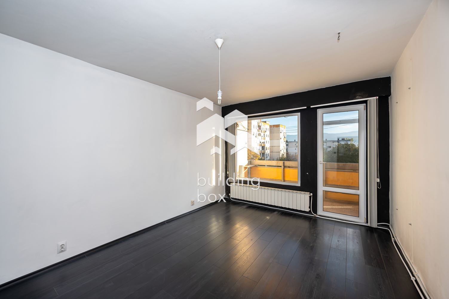 Тристаен апартамент в кв. К.Париж. - 0