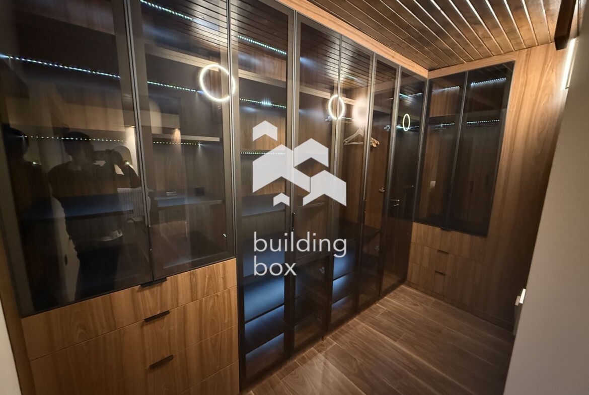 4-стаен апартамент в кв.Изток - 0