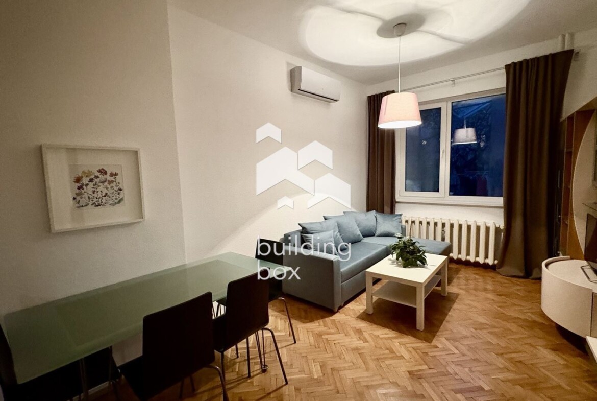 Тристаен апартамент в Центъра - 0