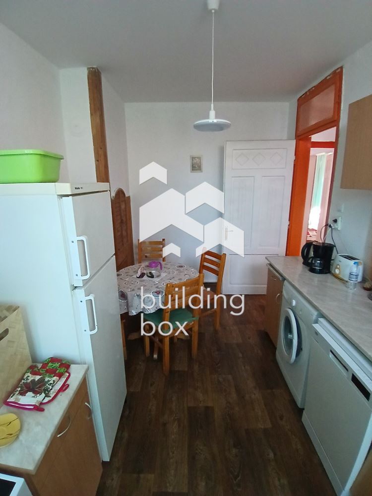 ПРОДАВА 4-СТАЕН АПАРТАМЕНТ В ЦЕНТЪРА НА СОФИЯ - 0