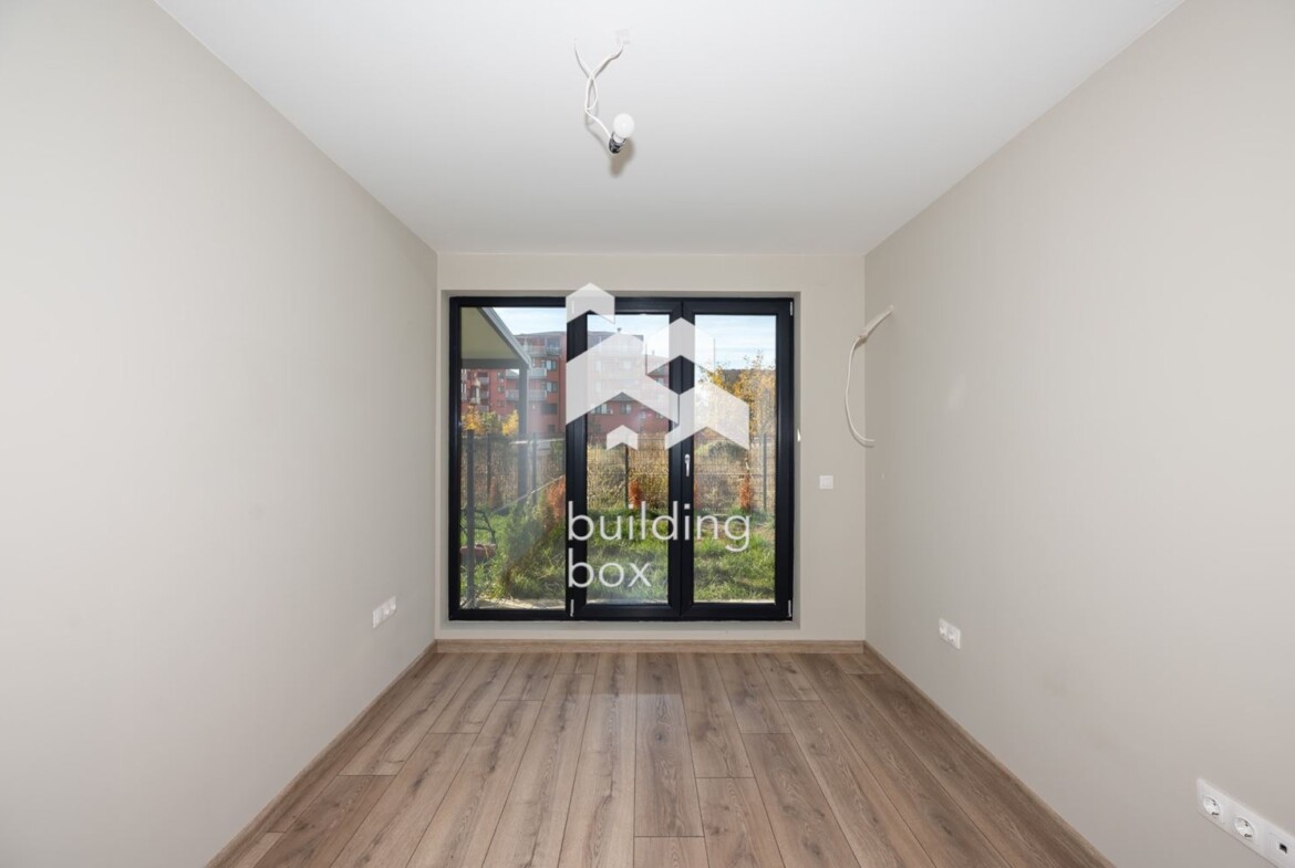 Двустаен апартамент до ключ - кв. Остромила - 0