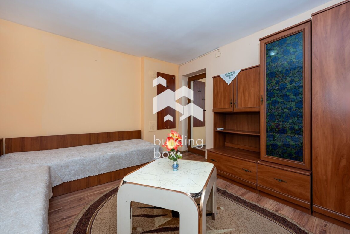 Обзаведен етаж от къща - Гребна база - 0