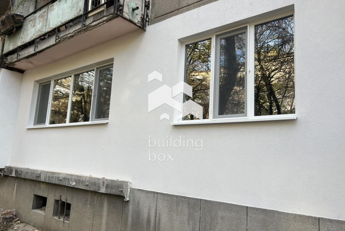 Двустаен апартамент с три отделни помещения кв. Гагарин - 0