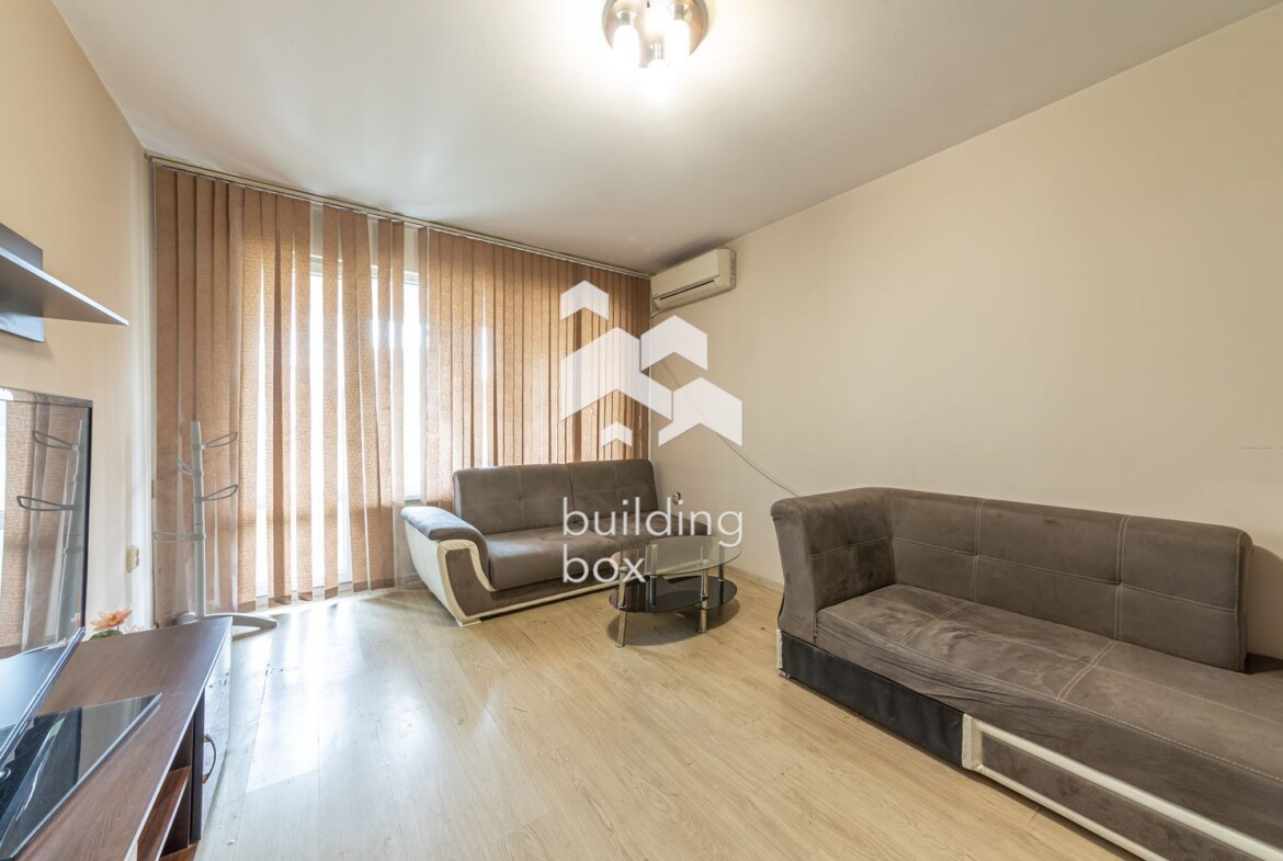 Тристаен апартамент, ж.к. Лятно кино Тракия - 0