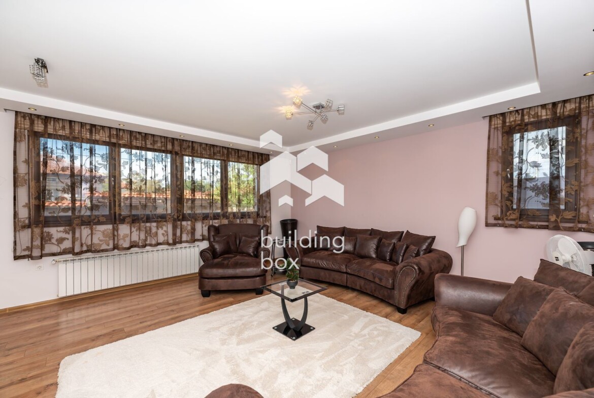 Самостоятелна Къща в град Раковски със спа зона - 0