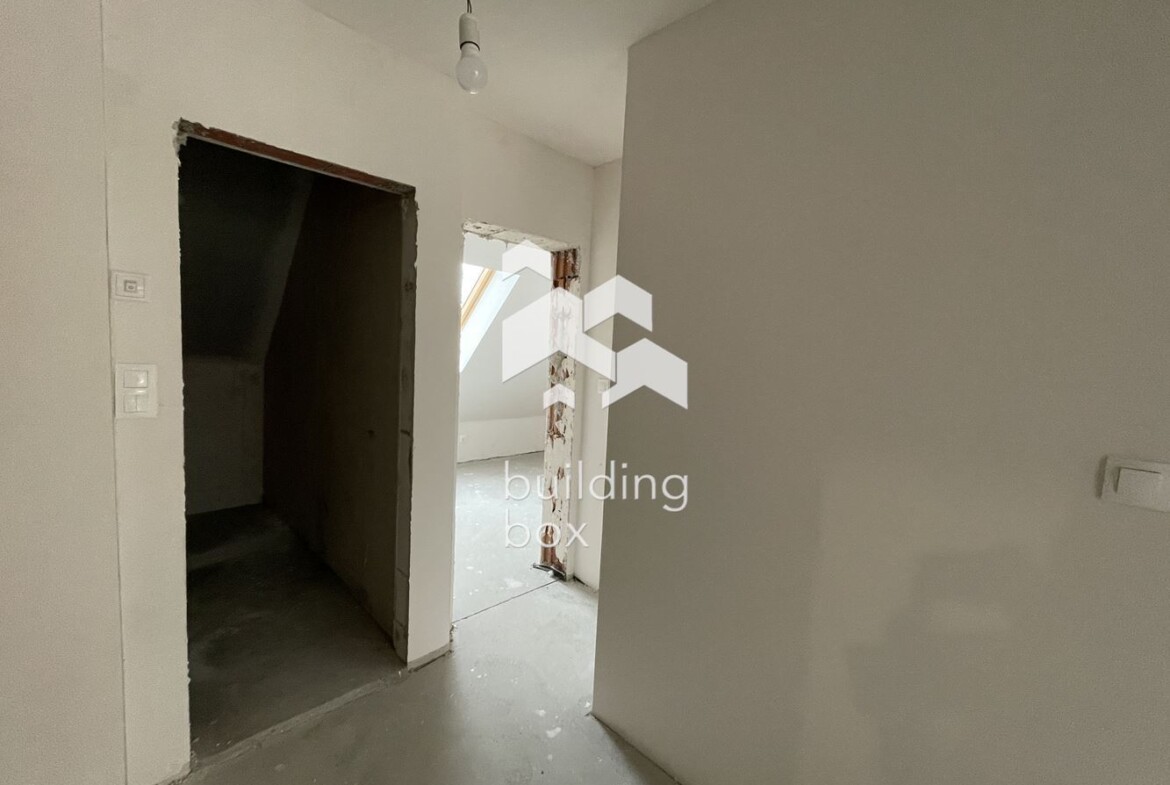 ДО КЛЮЧ! Многостаен мансарден апартамент в новострояща се сграда в кв. Левски - 0