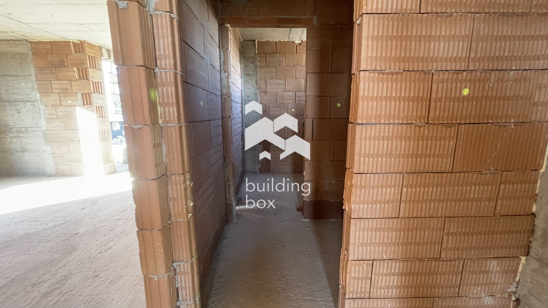 Слънчев тристаен апартамент - кв. Малинова долина - 0