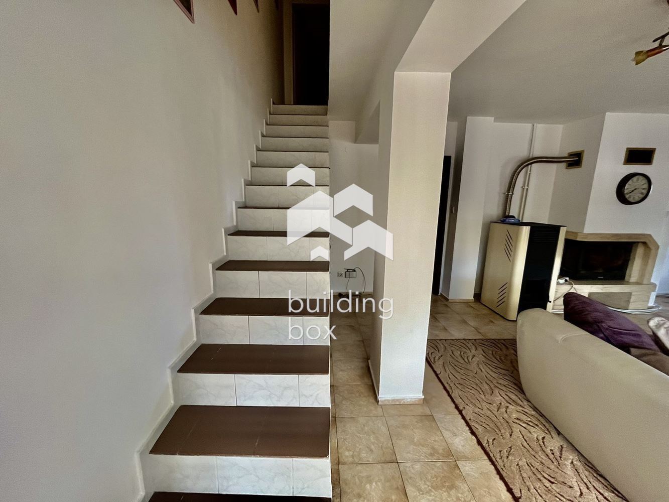 Просторен мезонет с гледка към Витоша - 0