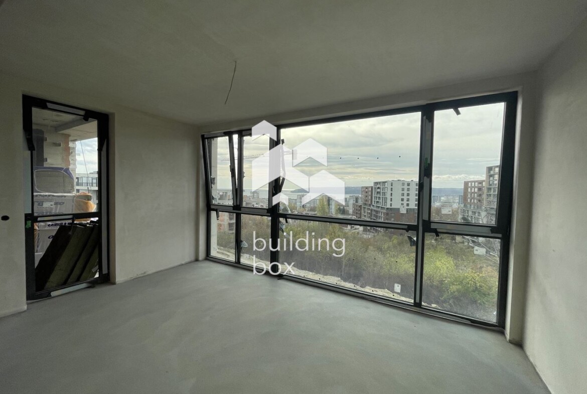 Тристаен апартамент в бутикова сграда пред Акт 15 - 0