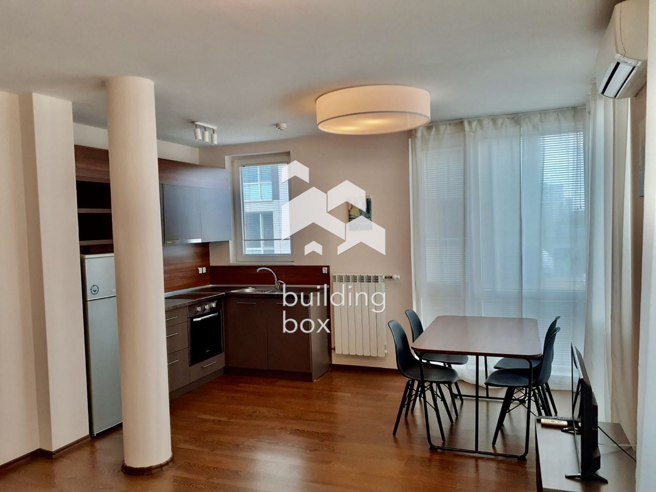 Двустаен апартамент в кв. Студентски град - 0