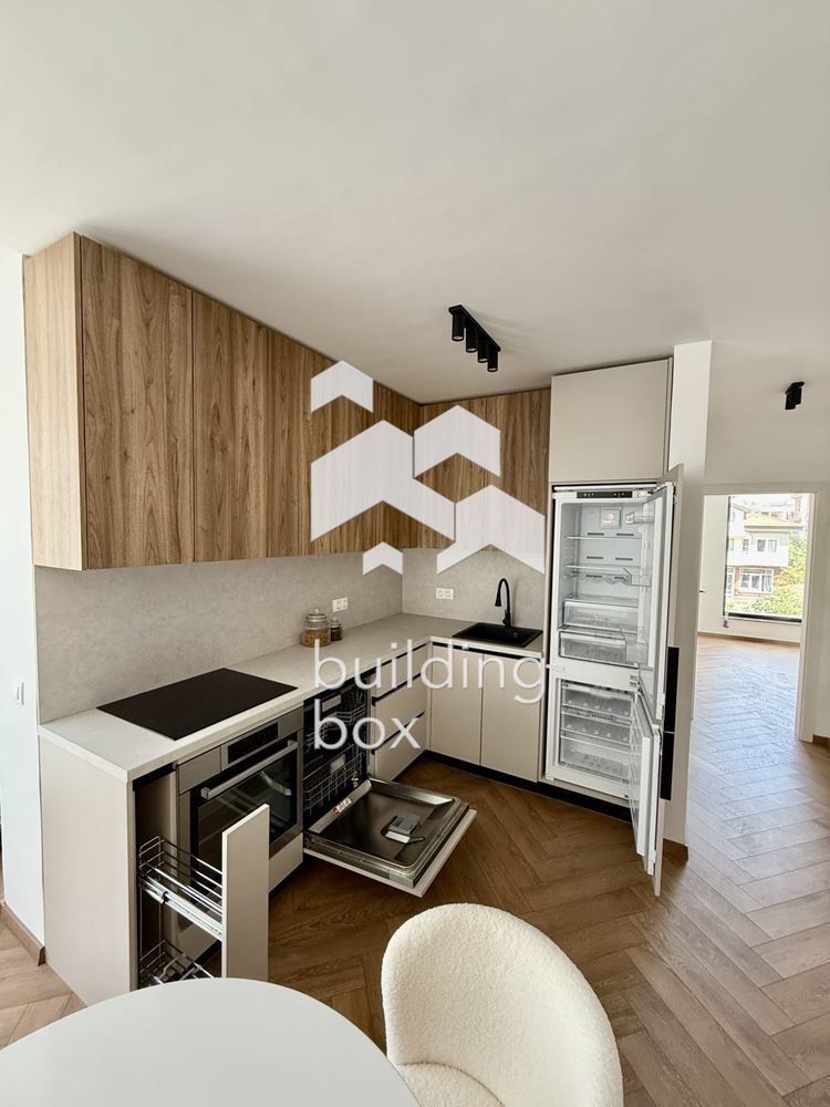 Тристаен апартамент в кв. Витоша - 0