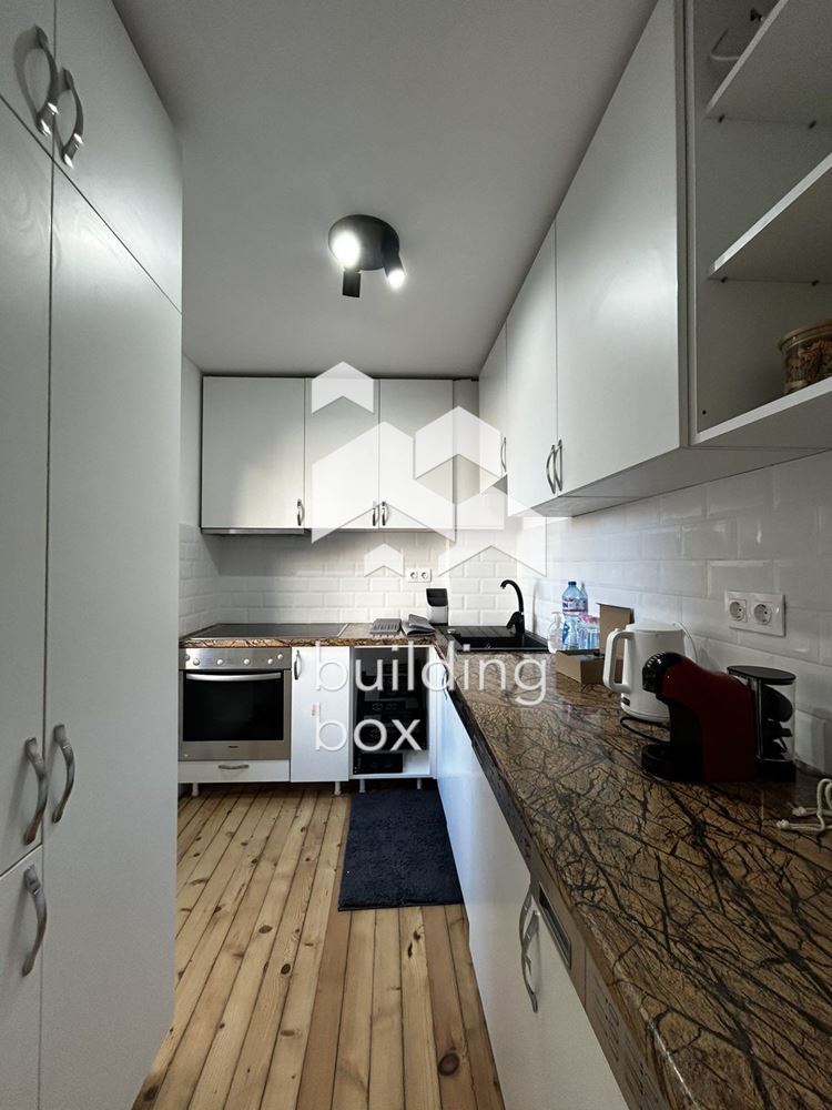 Тристаен апартамент - Център - 0