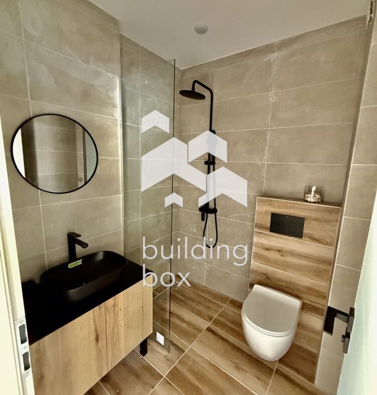 Тристаен апартамент в кв. Витоша - 0