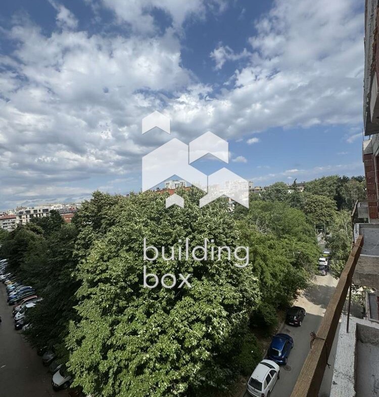 Двустаен апартамент - кв. Красно село - 0