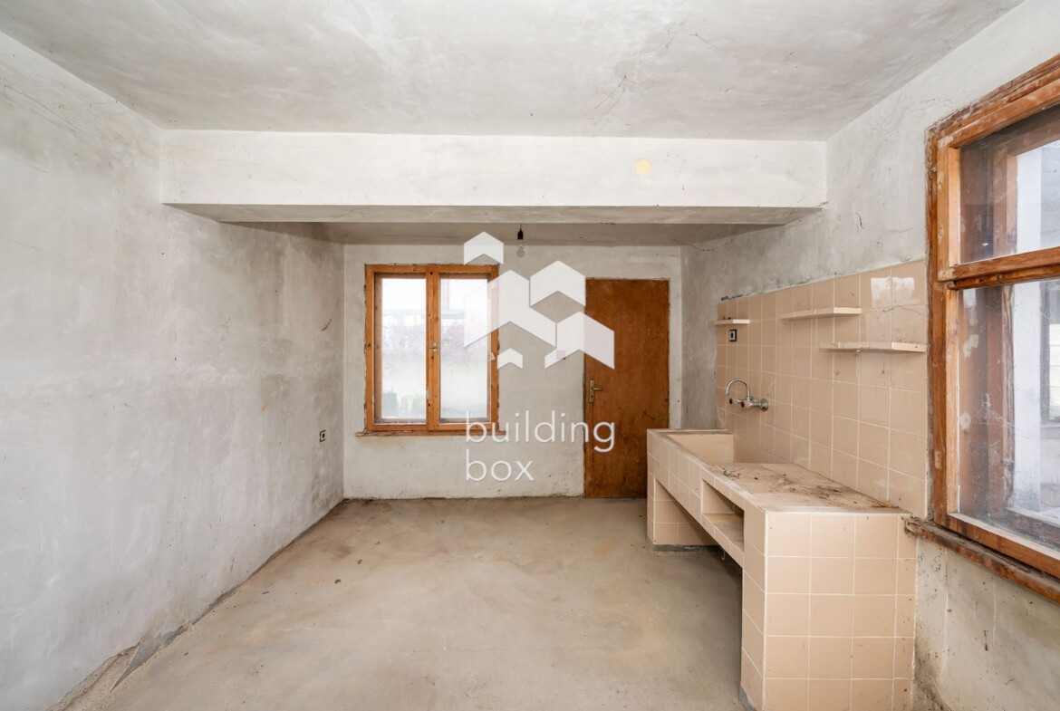 Къща - село Калековец - 0