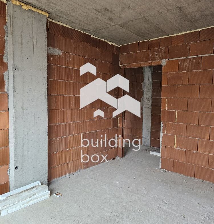 Продава 3-стаен апартамент в кв.Овча купел - 0