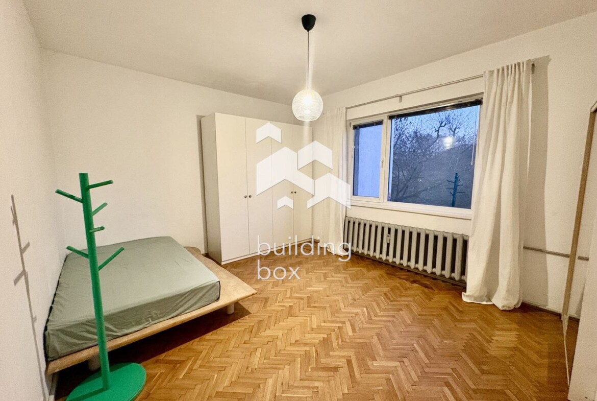 Тристаен апартамент в Центъра - 0