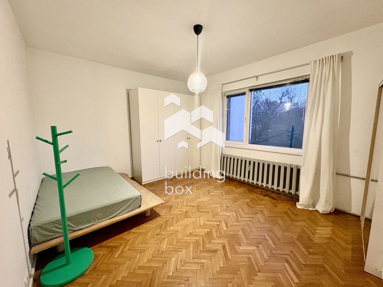 Тристаен апартамент в Центъра - 0