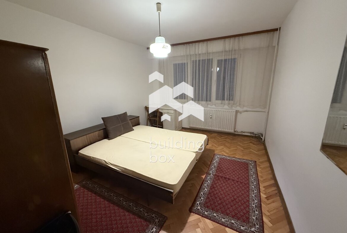 тристаен апартамент в Дианабад - 0