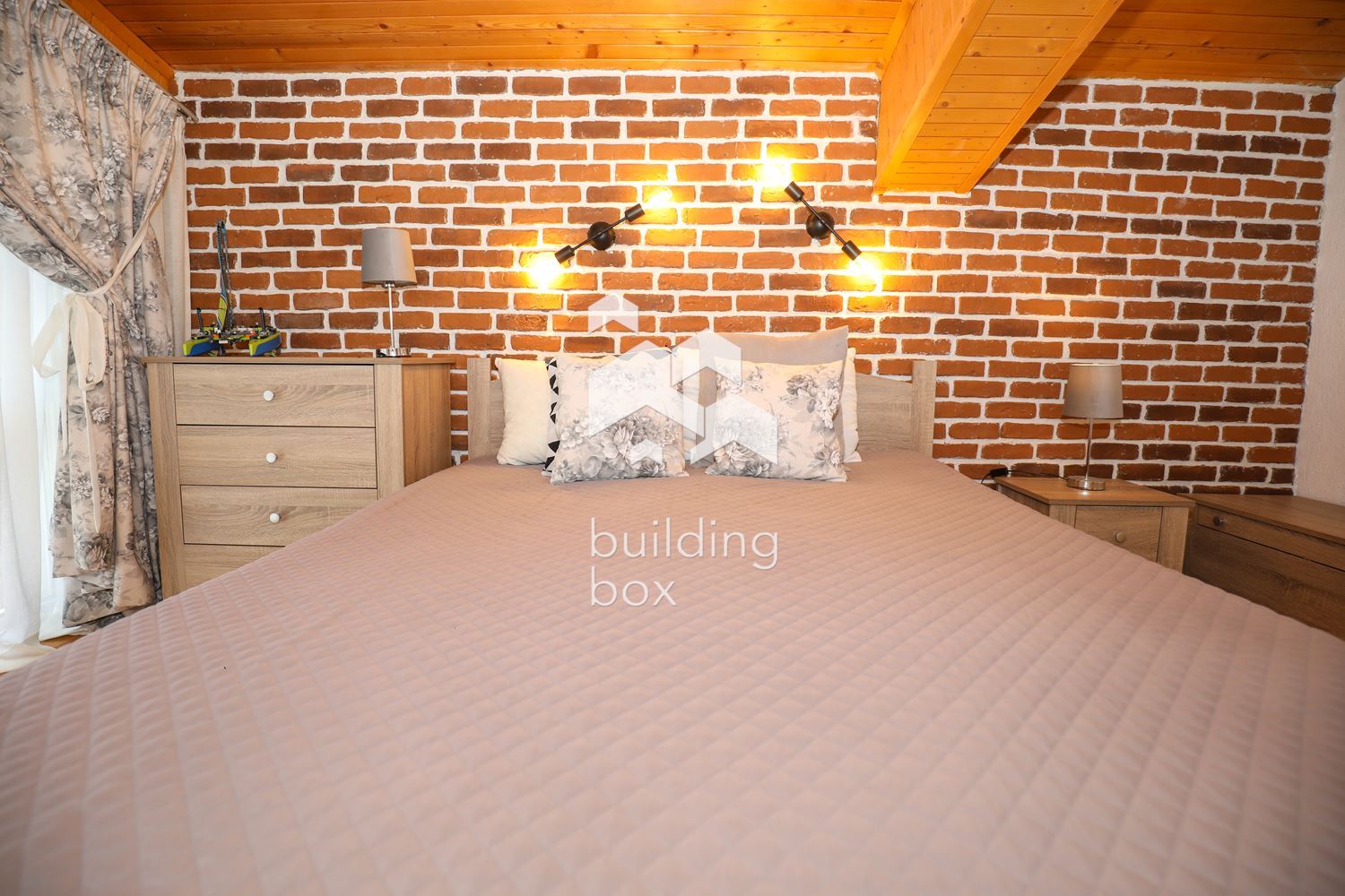 Къща - София, област, с.Искрец - 0