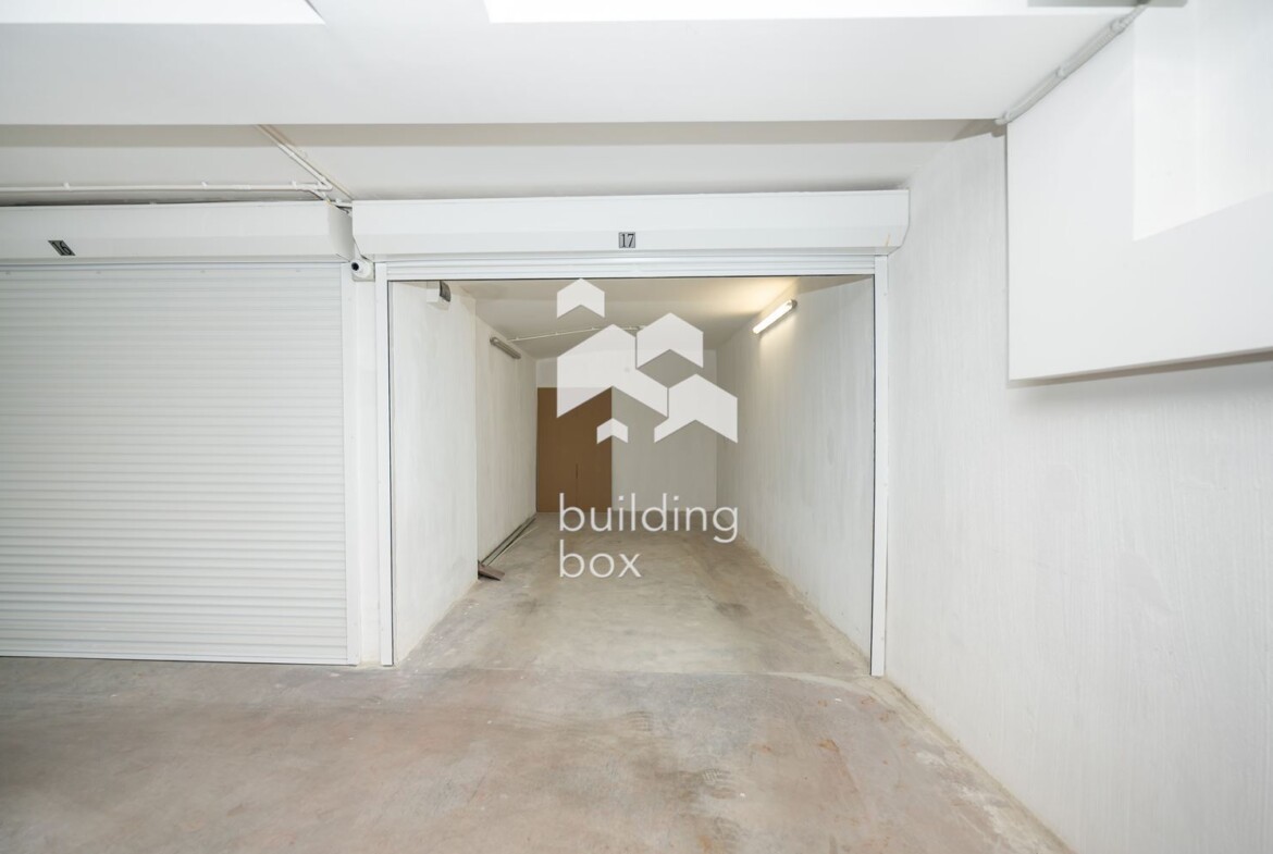 Луксозно обзаведен двустаен апартамент в комплекс "Южен парк" - 0