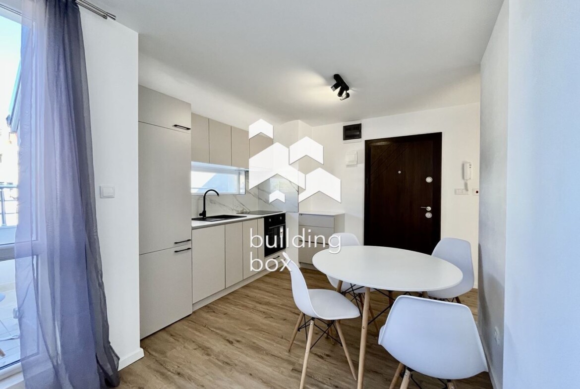 Чисто нов, уютен двустаен апартамент - 0