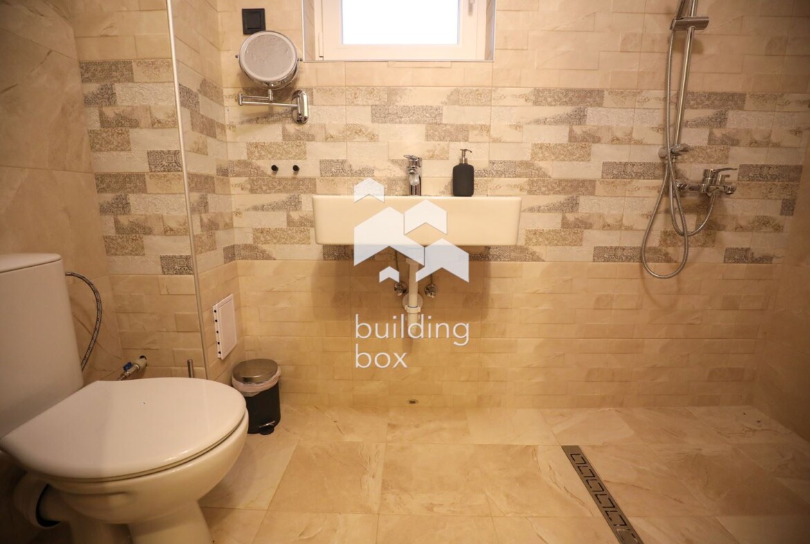 Къща - София, област, с.Искрец - 0