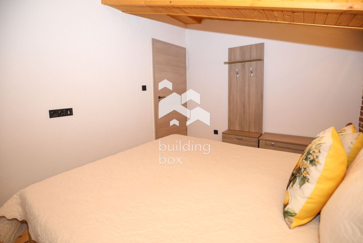 Къща - София, област, с.Искрец - 0