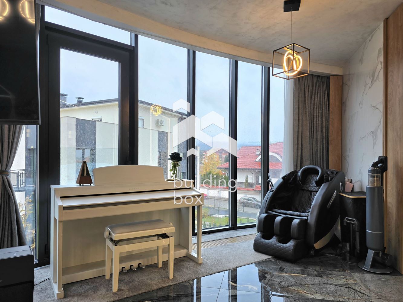 Елегантен тристаен апартамент с панорамна гледка - кв. Бояна - 0