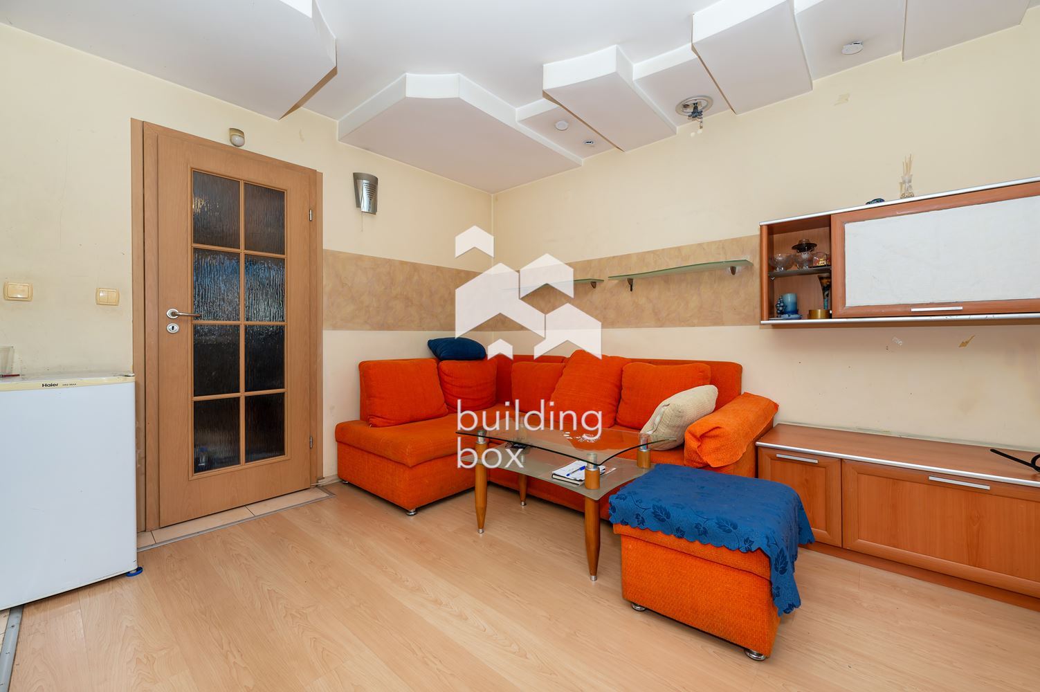 Тристаен обзаведен апартамент до КАПАНА - 0