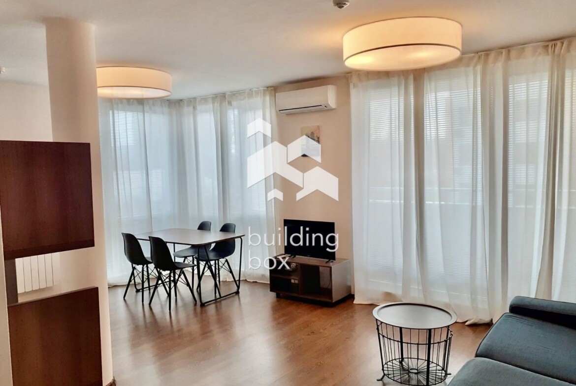 Двустаен апартамент в кв. Студентски град - 0