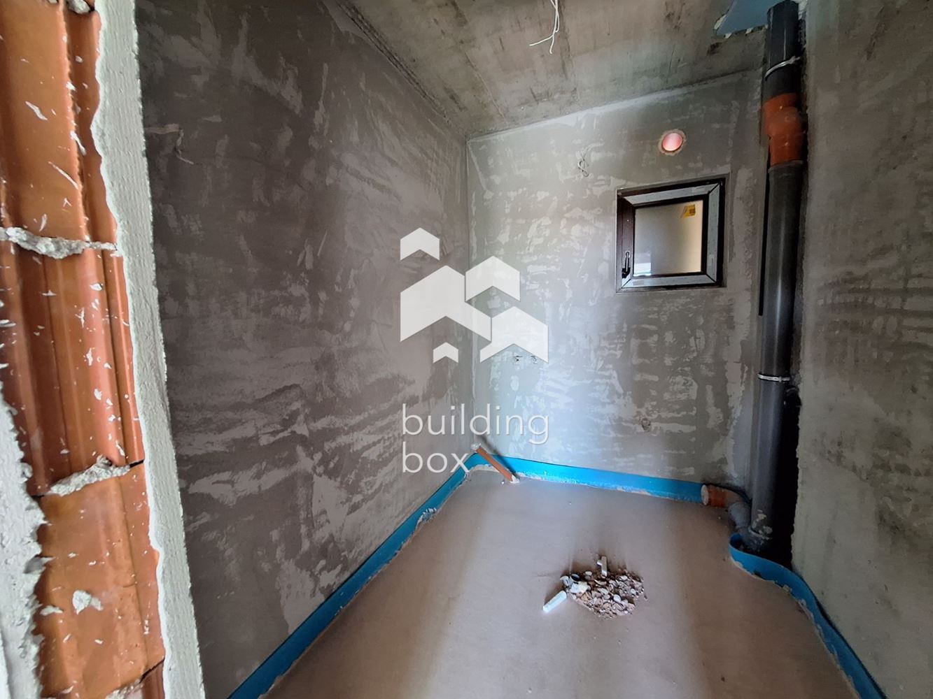 Тристаен апартамент - кв. Илиянци - 0