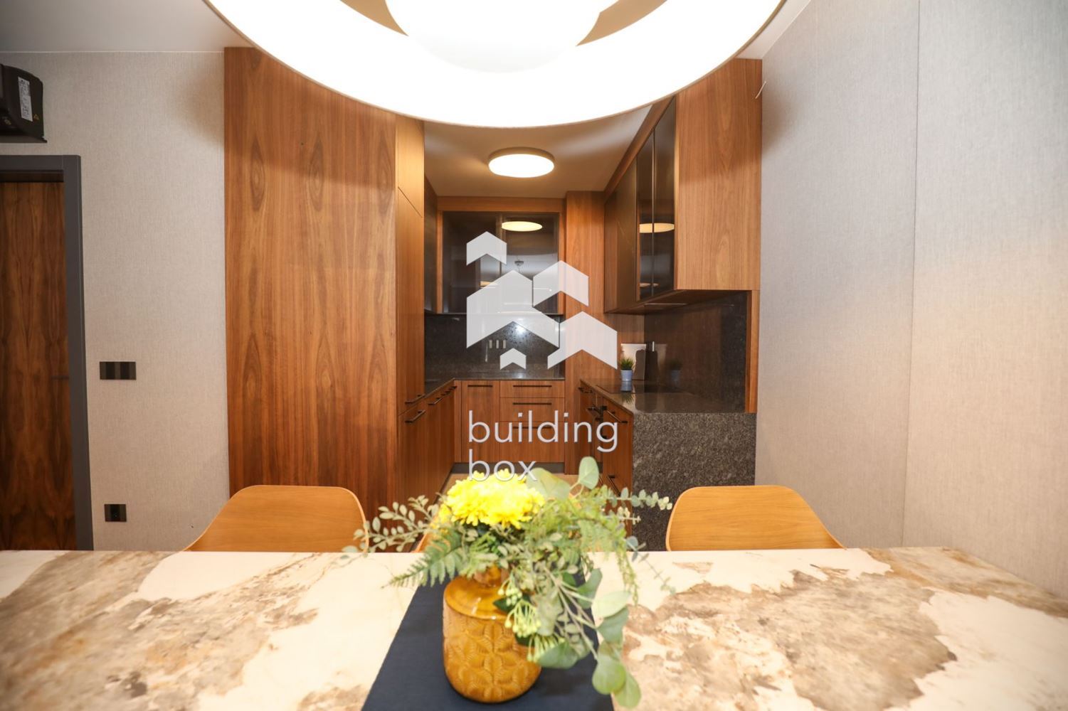 Продава 3-стаен - 0