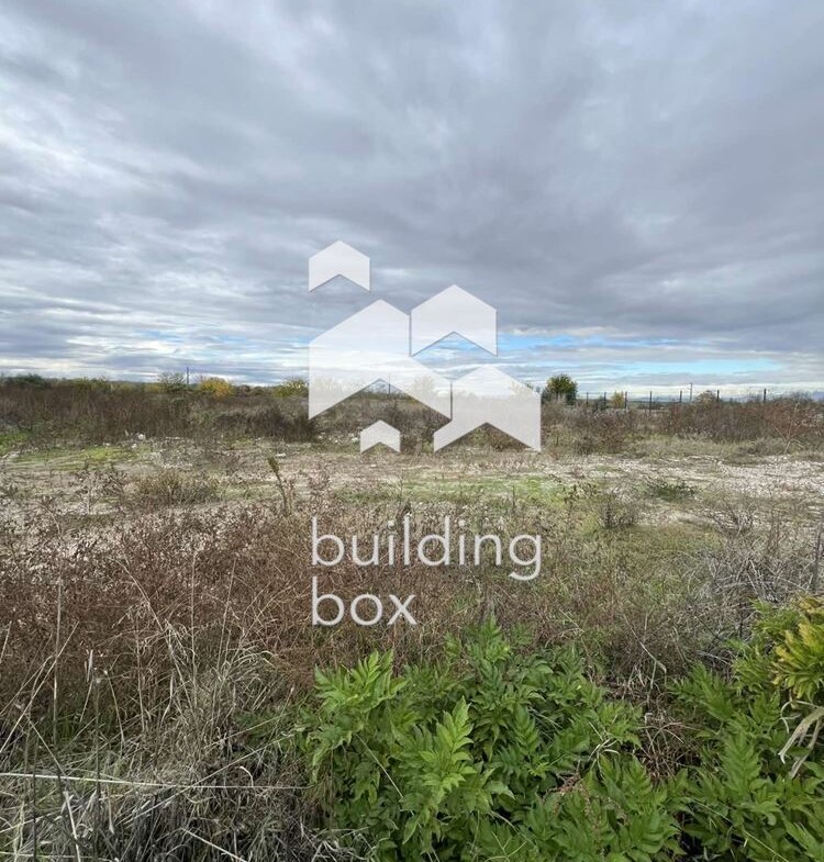 Парцел за индустриално строителство в с. Труд - 0