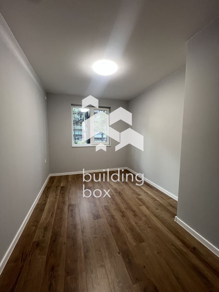 Тристаен апартамент в кв.Гагарин - 0