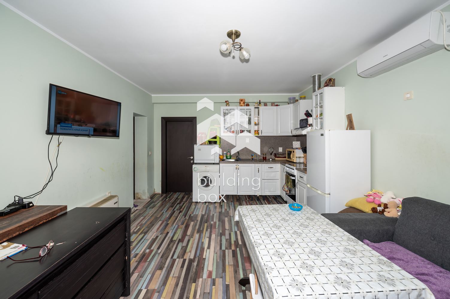 Самостоятелна къща - с. Първенец - 0