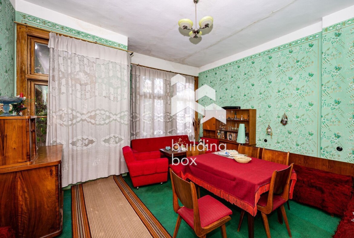 Етаж от къща с допълнителна постройка - гр. Асеновград - 0