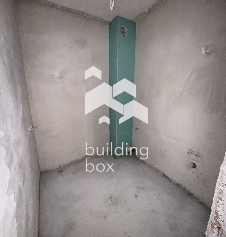 Тристаен апартамент - кв. Остромила - 0