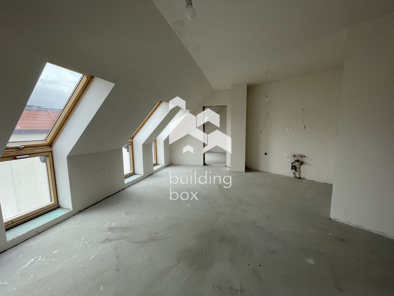 ДО КЛЮЧ! Многостаен мансарден апартамент в новострояща се сграда в кв. Левски - 0