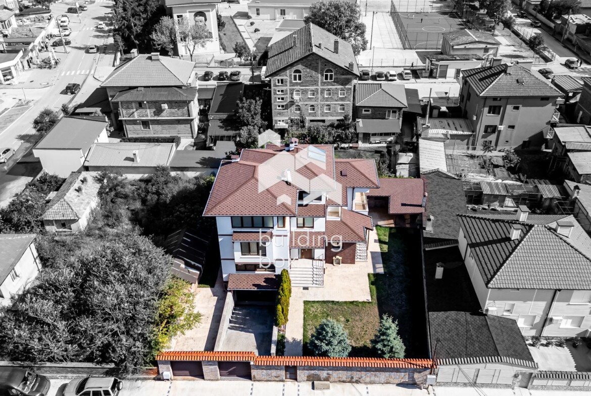 Самостоятелна Къща в град Раковски със спа зона - 0